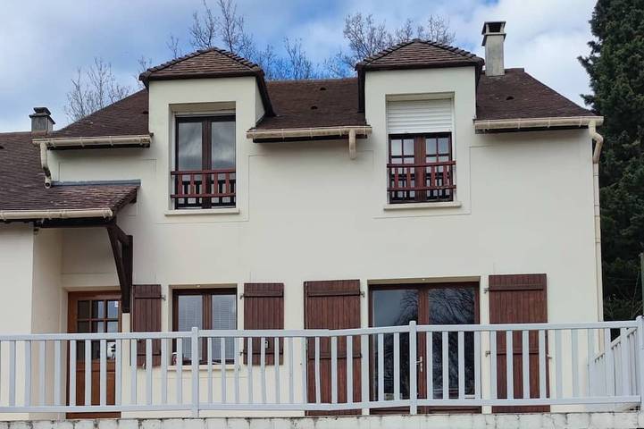 Location de vacances pour 5 personnes, avec terrasse et jardin à Vulaines-sur-Seine