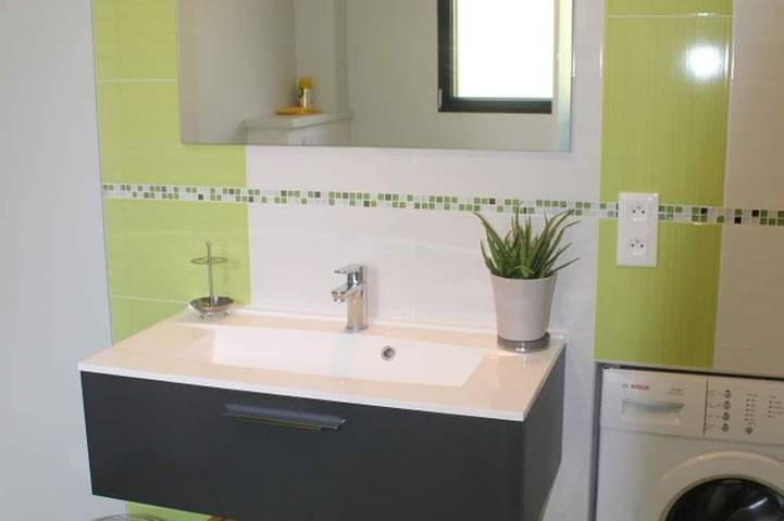 Gîte pour 4 personnes, avec terrasse, animaux acceptés à Montviron - 3