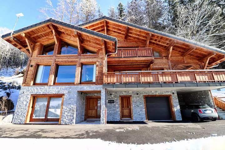 Chalet für 8 Personen, mit Garten und Balkon