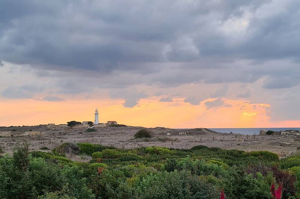 Villa for 12 People in Kato Paphos, South Cyprus