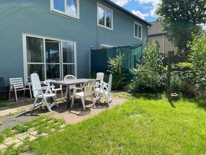 Ferienwohnung für 8 Personen, mit Terrasse und Garten sowie Ausblick in Herford