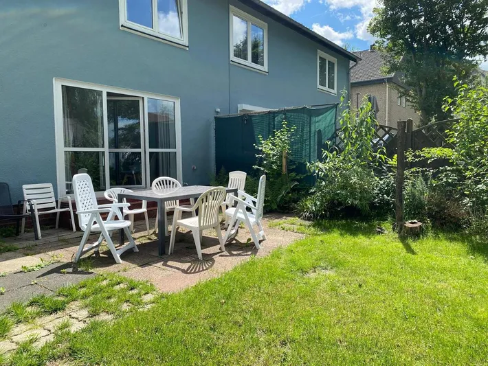 Apartamento de vacaciones para 8 personas, con jardín y vistas - 1