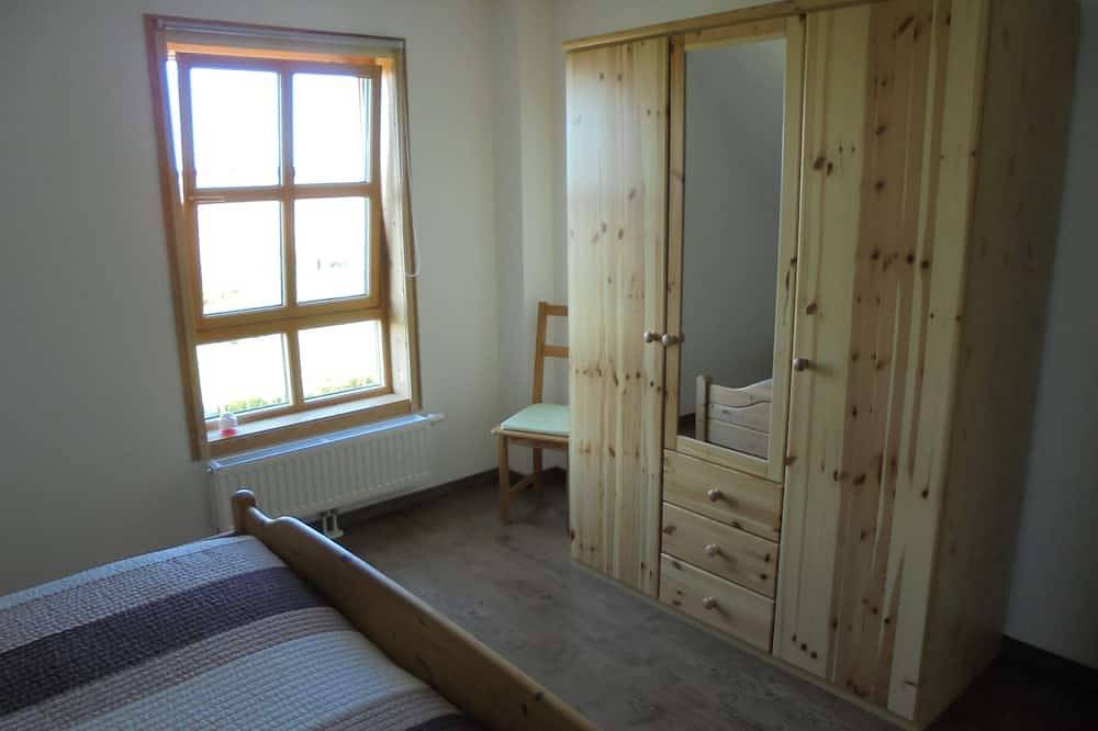 Familienfreundliches Nichtraucherhaus mit großem Garten und schönem Ausblick in Ralswiek, Bergen auf Rügen und Umgebung