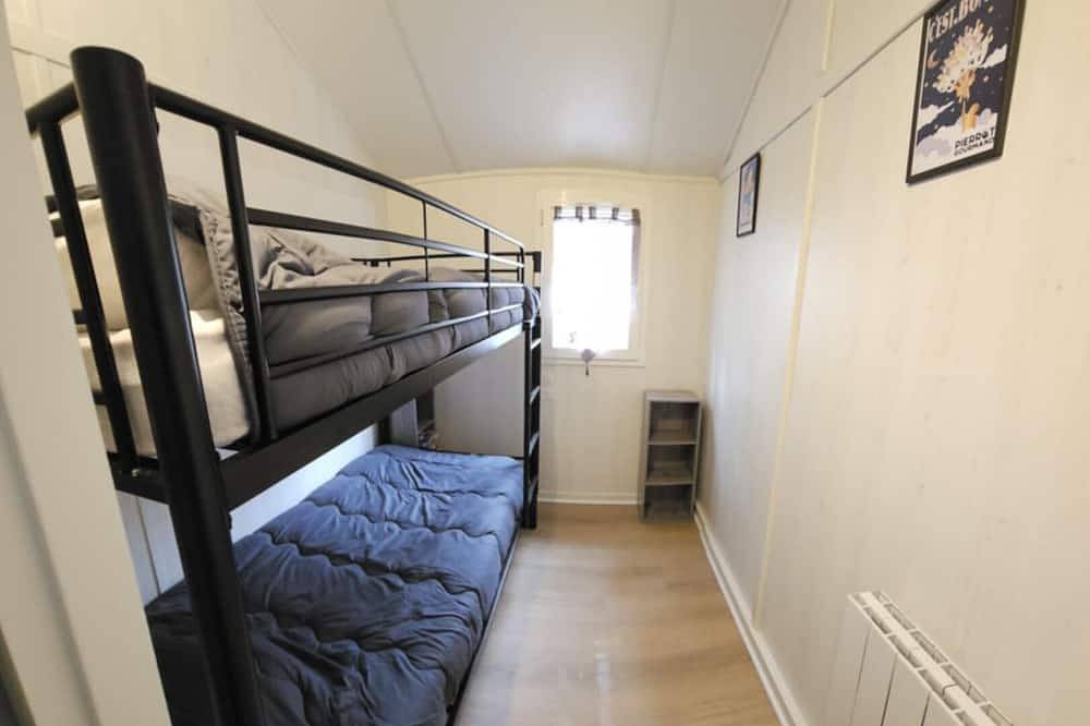 Chalet 29 in Lissac-sur-Couze, Brive-la-Gaillarde region