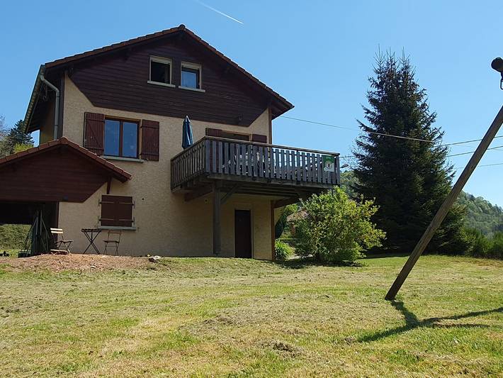 Gîte pour 6 personnes, avec Terrasse et Jardin