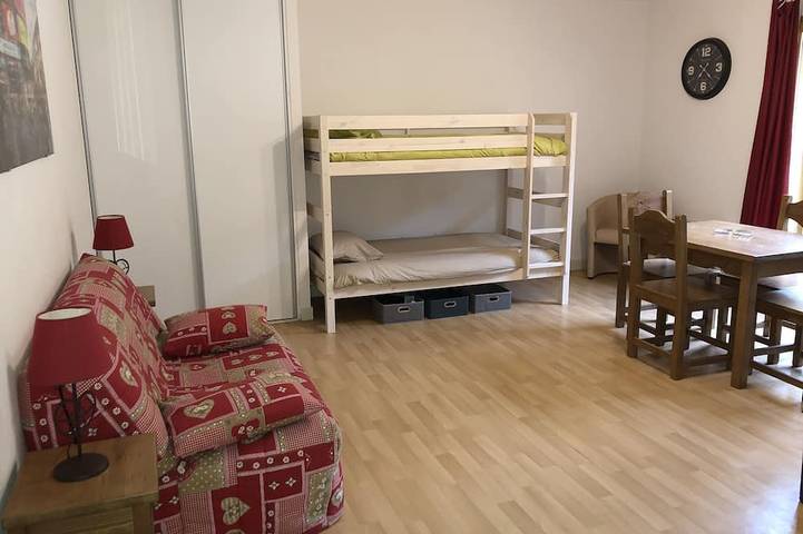 Gîte pour 4 personnes, avec sauna, animaux acceptés à Ustou - 2