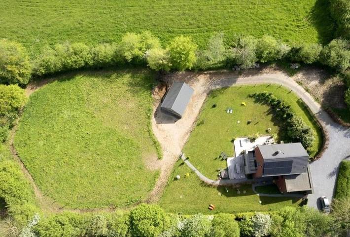 Location de vacances pour 2 personnes, avec terrasse ainsi que vue et jardin dans Heyd - 3