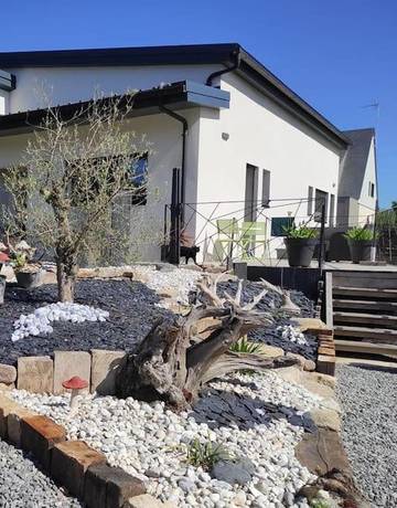 Gîte pour 2 personnes, avec terrasse à Questembert