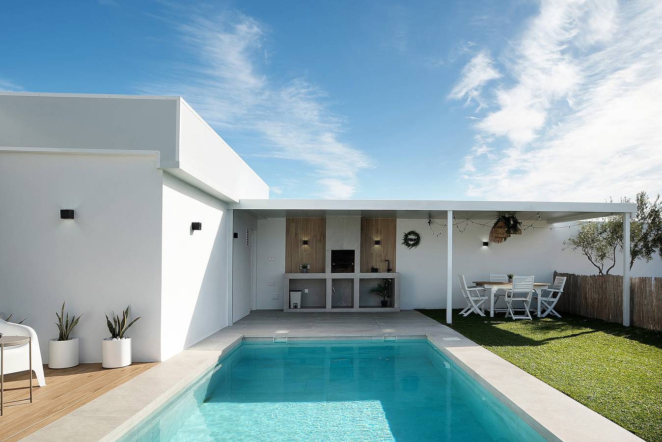 Holiday Home 'Casa Adriana' with Private Pool, Wi-Fi and Air Conditioning in Conil de la Frontera, Costa de la Luz