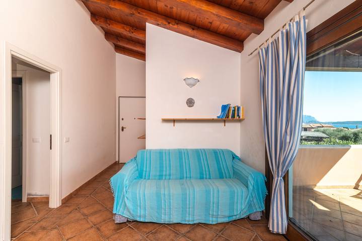 Appartamento intero, Appartamento "Poggio Dei Fiori Appartamento G6" con vista mare e terrazza privata in Pittulongu, Olbia