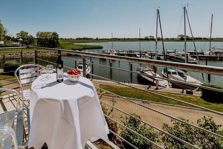 Ferienwohnung für 4 Personen, mit Balkon und Garten in Poseritz