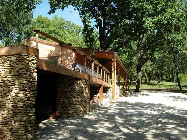 Maison de vacances pour 6 personnes, avec terrasse ainsi que jardin et piscine - 1