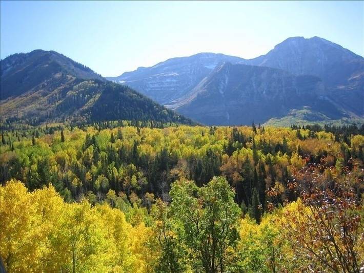 Vacation rental for 6 people, with hot tub and terrace as well as pool in Utah
