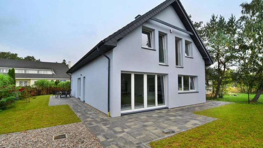 Villa for 10 people, with terrace and sauna as well as garden in Poland