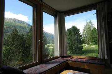 Ferienwohnung für 2 Personen, mit Garten in La Punt-Chamues-ch