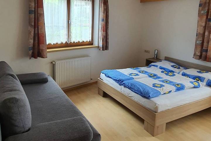 Ferienwohnung für 5 Personen, mit Balkon und Garten in Kaunertal - 2