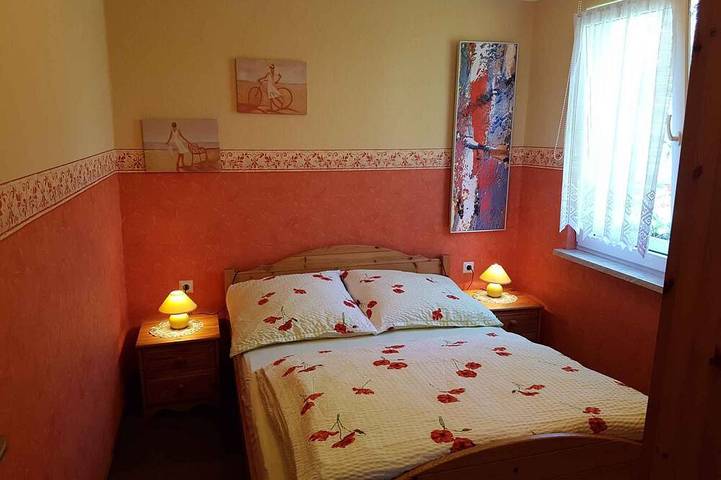 Ferienhaus für 3 Personen, mit Garten in Altefähr - 2