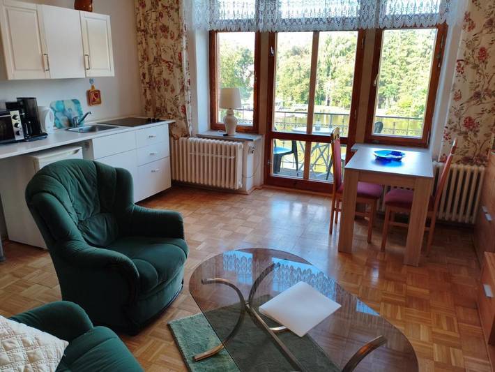 Bed and Breakfast für 3 Personen, mit Balkon und Terrasse sowie Garten und Sauna in Bad Elster