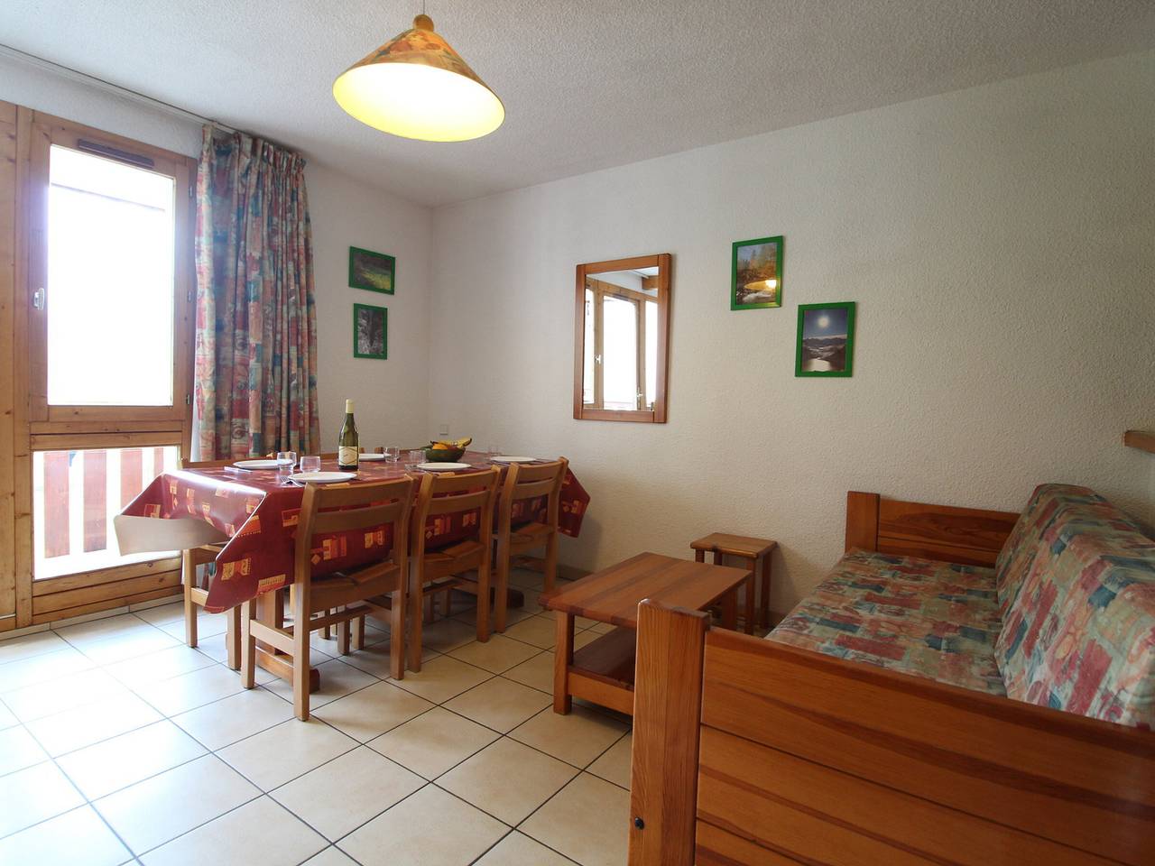 Geheel appartement, Cozy 6-person apartment with balcony, linens and Wifi included, in Termignon-Val Cenis in Termignon, Saint-Jean-de-Maurienne regio
