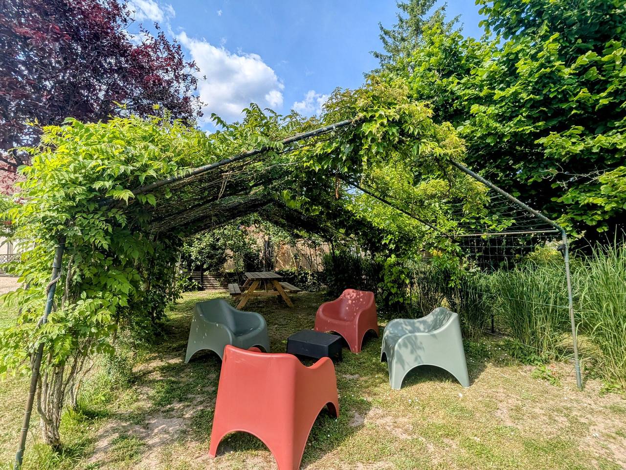 Country getaway with shared pool in Chabris in Chabris, Loire Valley