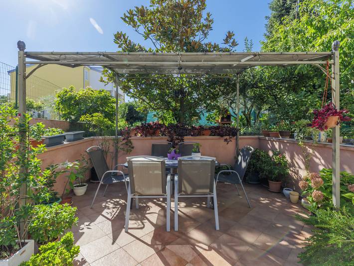 Holiday apartment for 6 people, with garden and terrace - 1