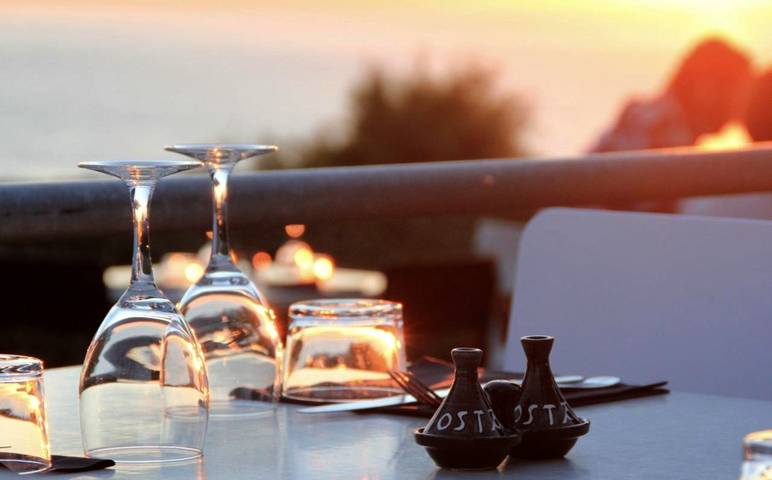 Location de vacances pour 2 personnes, avec terrasse ainsi que vue et jardin à Saint-Pée-sur-Nivelle - 4