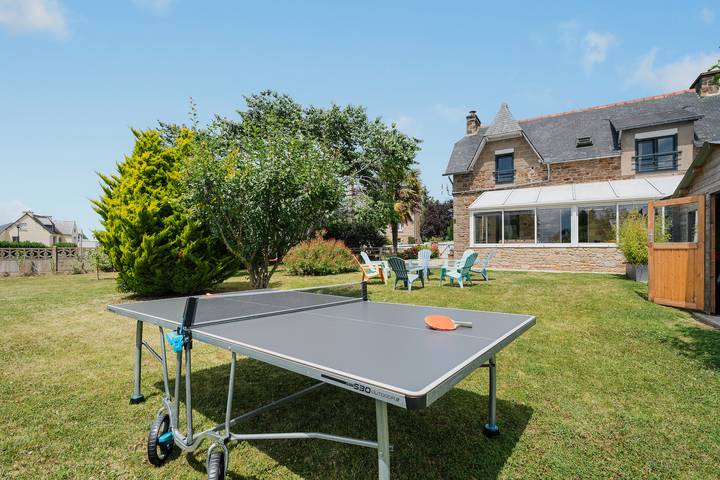 Location de vacances pour 7 personnes, avec jacuzzi et jardin, adapté aux familles à Ploubalay - 2