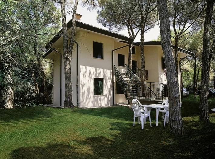 Ferienwohnung für 6 Personen, mit Garten und Ausblick in Eraclea Mare