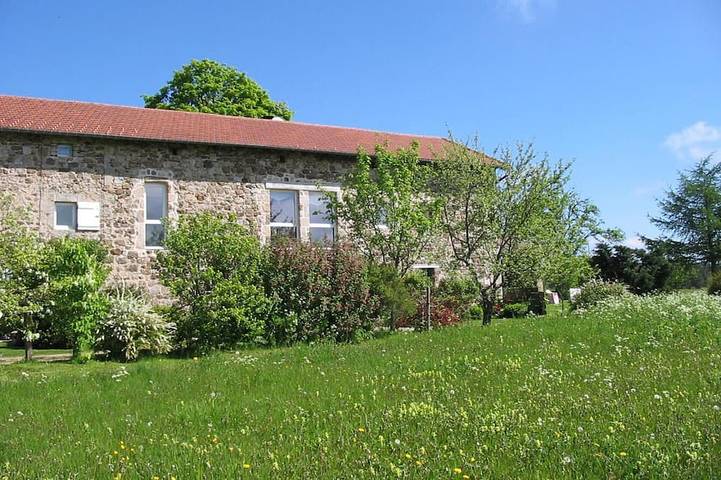 Gîte pour 4 personnes, avec jardin