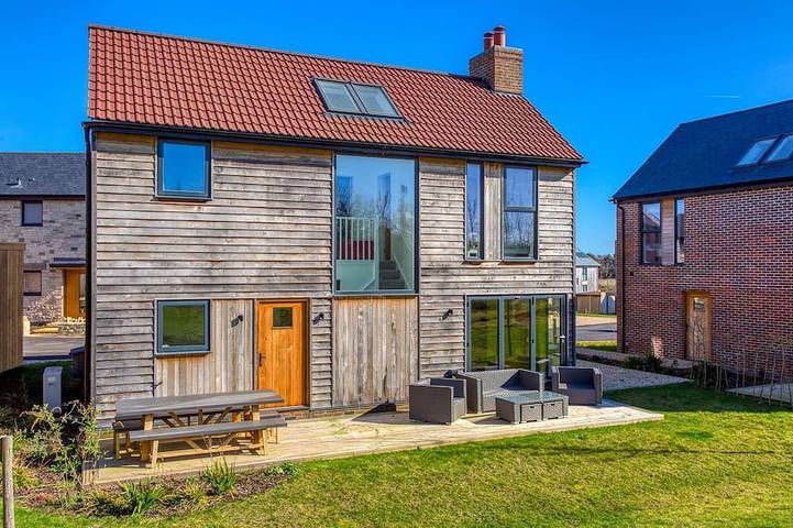 Holiday home for 6 people, with balcony in Dorset