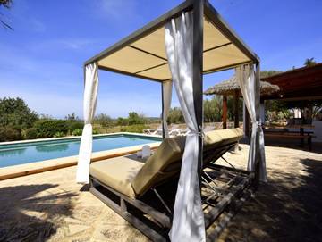 785879 Ses cases in Manacor, Mallorca Osten für 7 