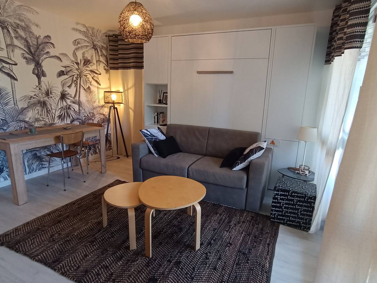 Entire apartment, Ground floor apartment - 4 guests in Courseulles-sur-Mer, Caen region