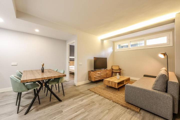 Appartement de vacances pour 4 personnes, avec jardin