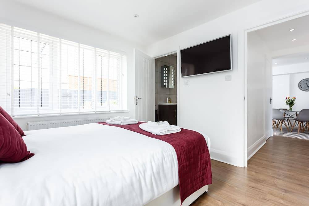 Ganze Wohnung, Zeitgenössische 2 Doppelbett Garten Apartment in der Nähe von Strand in Bournemouth, Südwestengland