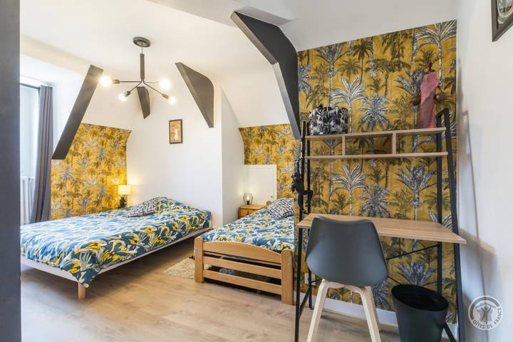 Gîte pour 10 personnes, avec Jacuzzi ainsi que Terrasse et Jardin à Pontorson - 4
