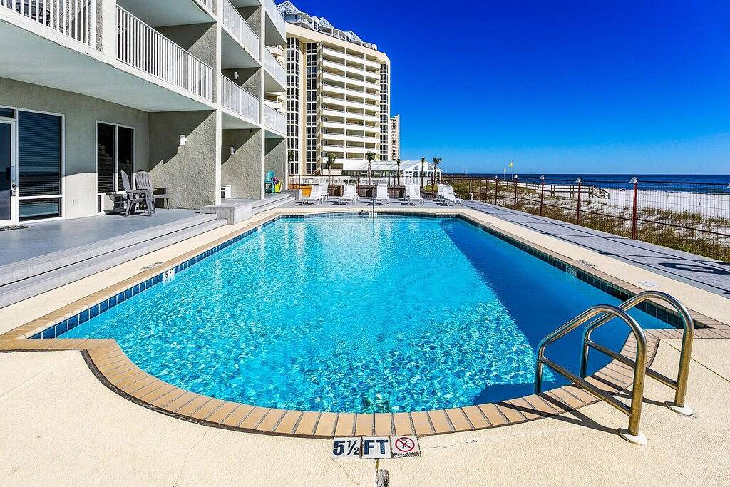 Ganze Wohnung, Getaway Sonderangebot! Perdido Key Ferienhaus - Gulf Front in Perdido Key, Escambia County