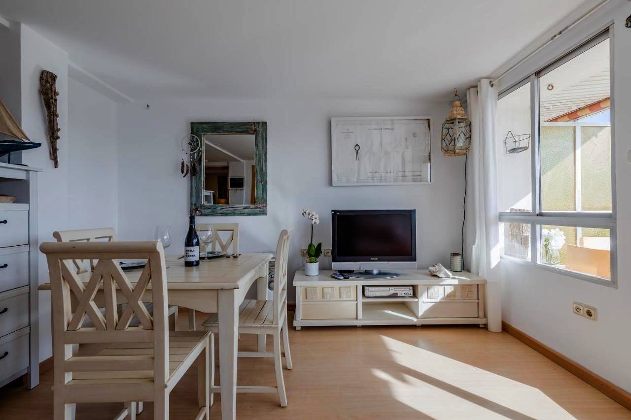 Apartamento entero, Apartamento Calipso in Platja del Perellonet - Recatí (El Perellonet), Valencia