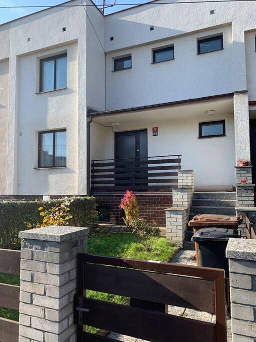 Příjemný řadový rodinný dům se zahradou in Cheb, Karlsbad und Umgebung