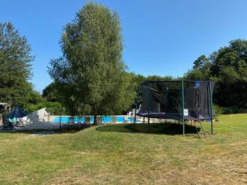 Maison De Vacances pour 5 Personnes dans Saint-Léonard-de-Noblat, Région de Limoges, Photo 4