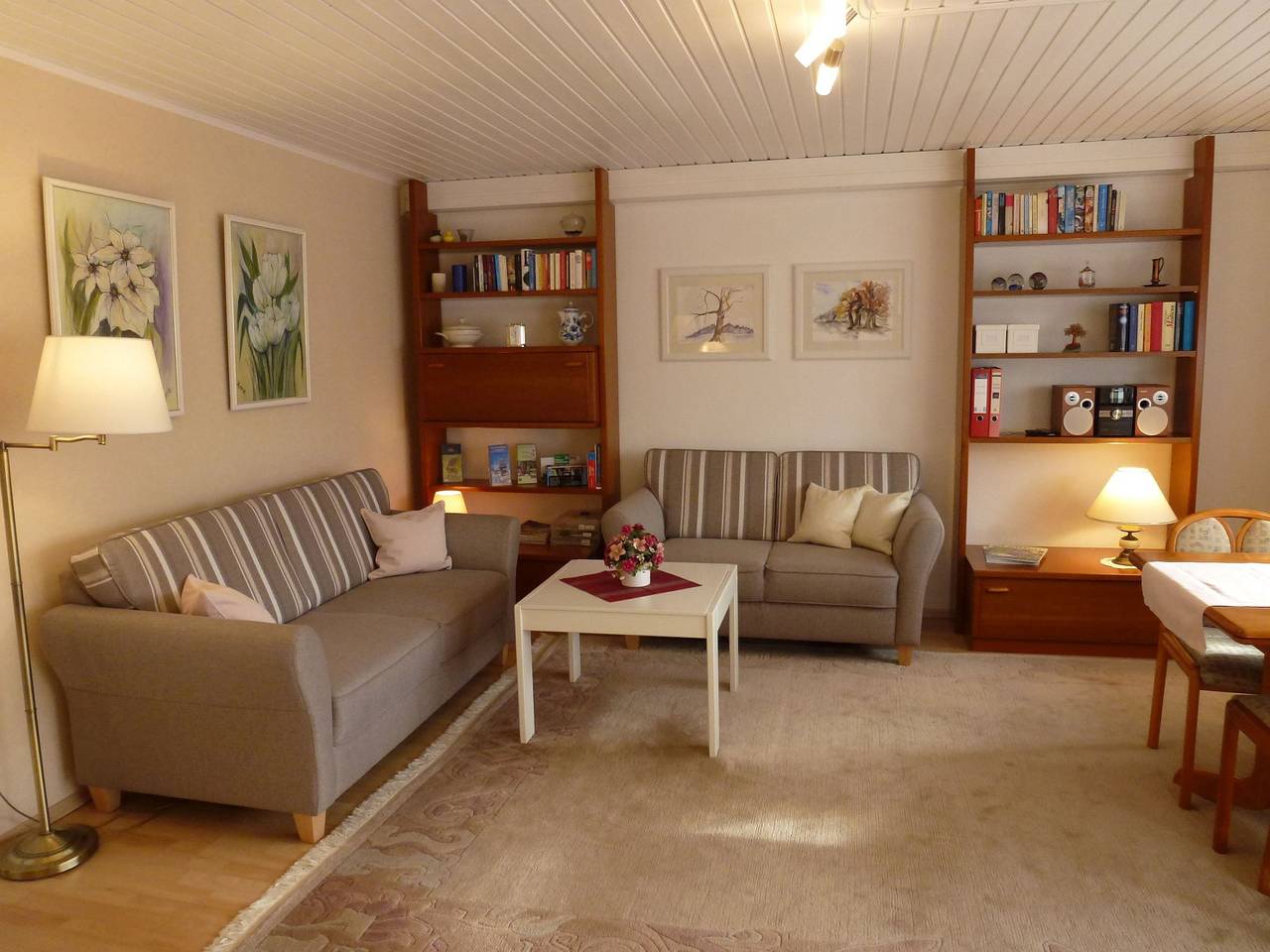 Ganze Wohnung, Apartment 'Vogelsang' mit gemeinsamer Terrasse, gemeinsamem Garten und Wlan in Niedereschach, Mittlerer Schwarzwald