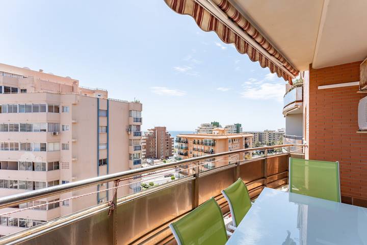 Entire apartment, Apartment "El Toro" with Sea View, Shared Pool & Wi-Fi in Torreblanca (Fuengirola), Fuengirola