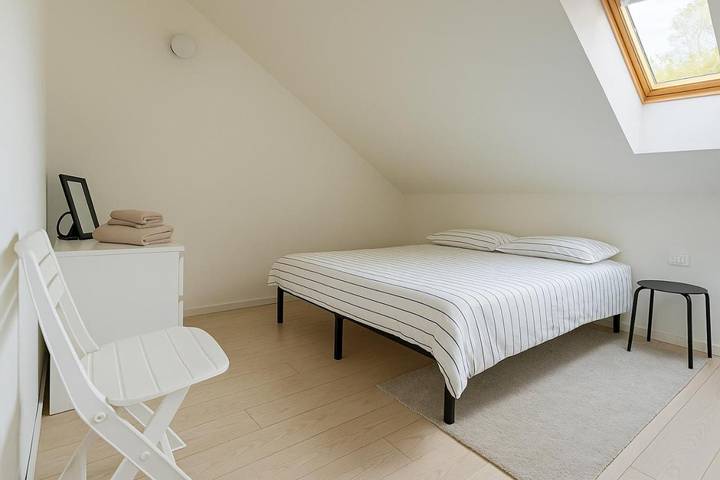 Gîte pour 7 personnes, avec terrasse et piscine ainsi que jardin et vue à Pignone - 2