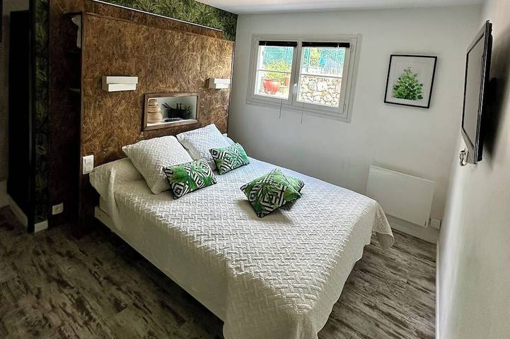 Appartement entier, Villa Elisa  entre mer et montagne Alivu in Calenzana, Région de Calvi