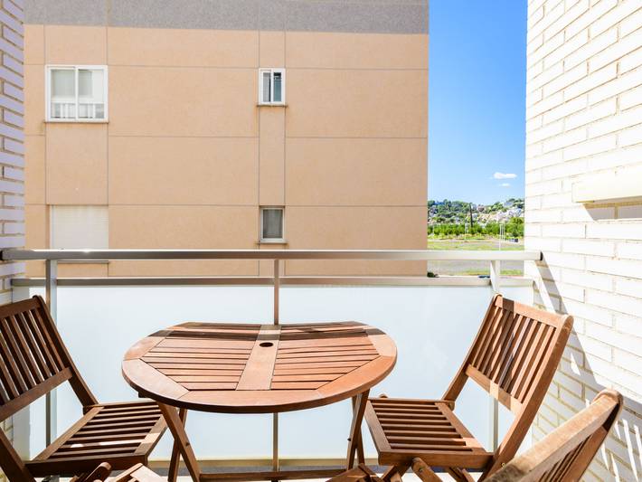 Apartamento de vacaciones para 4 personas, con jardín y balcón - 1