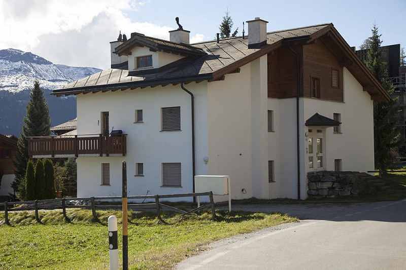 Ganze Ferienwohnung, Ferienwohnung Profos, Ruschein - 3.5 Zimmer Ferienwohnung für max. 4 Pers. im 1. Og in Ruschein, Alpenarena