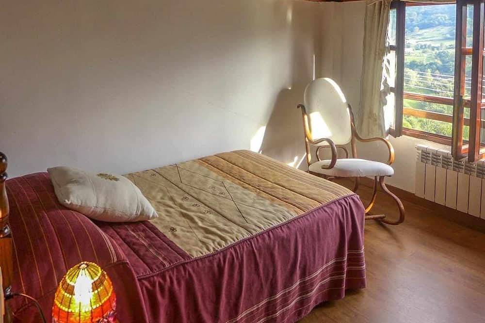 Rural House Vely for 8 people in Peñamellera Baja, Sierra del Cuera