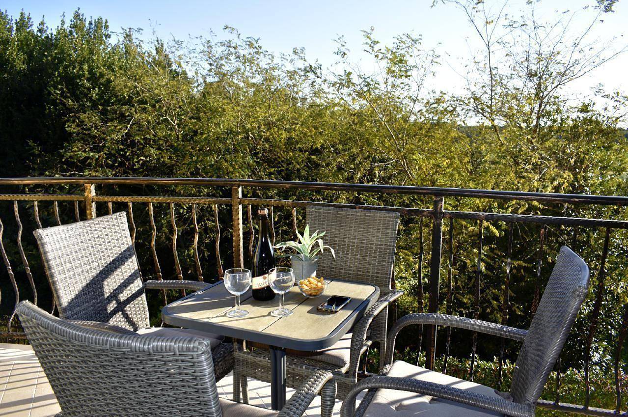 Ganze Ferienwohnung, Appartement "Elia 3" mit Blick auf das Wasser in Umag, Umag und Umgebung