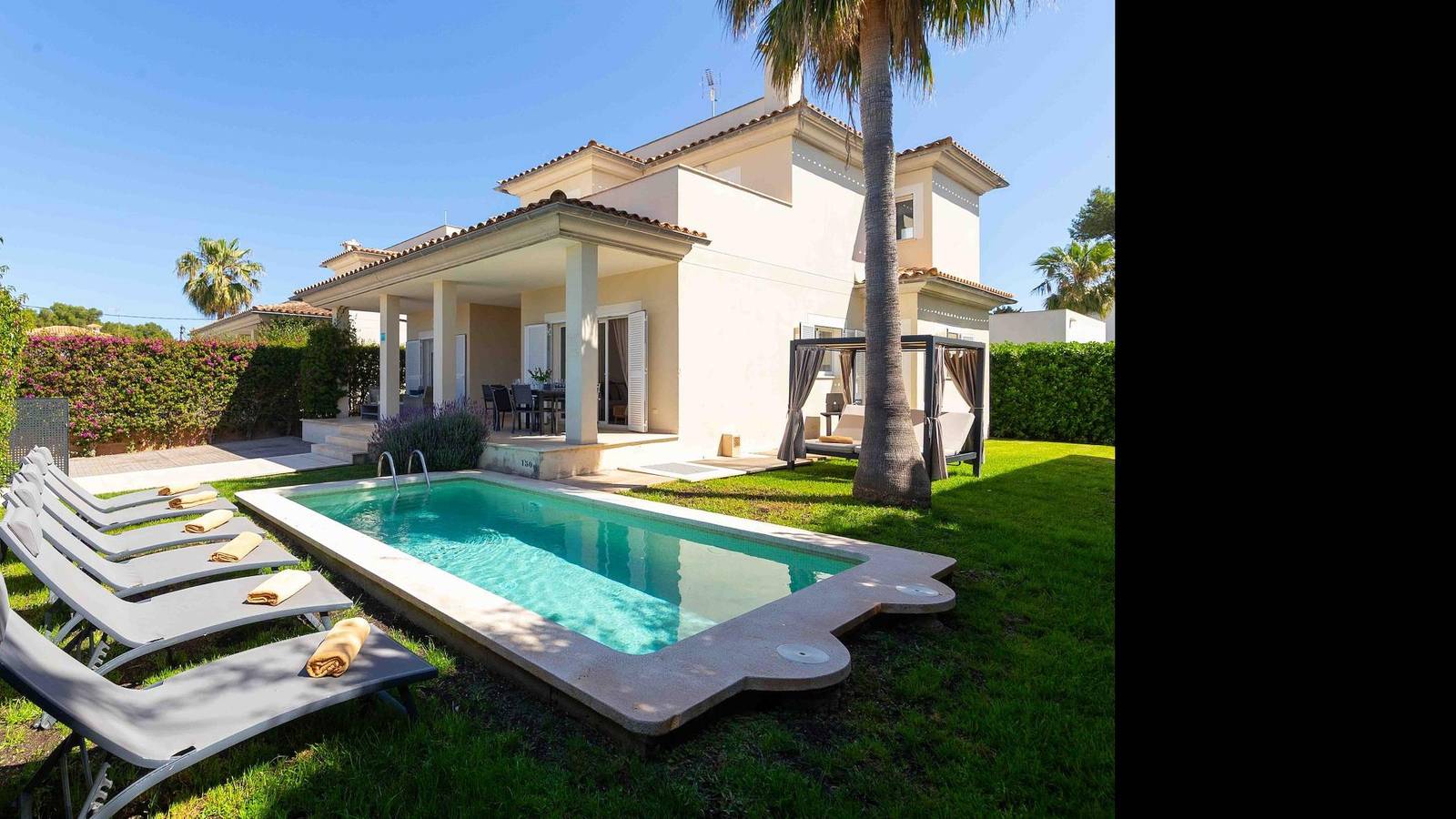 Villa Marisa Ii - Spektakuläre Villa mit Pool und Garten in Alcúdia in Es Barcarès, Alcúdia