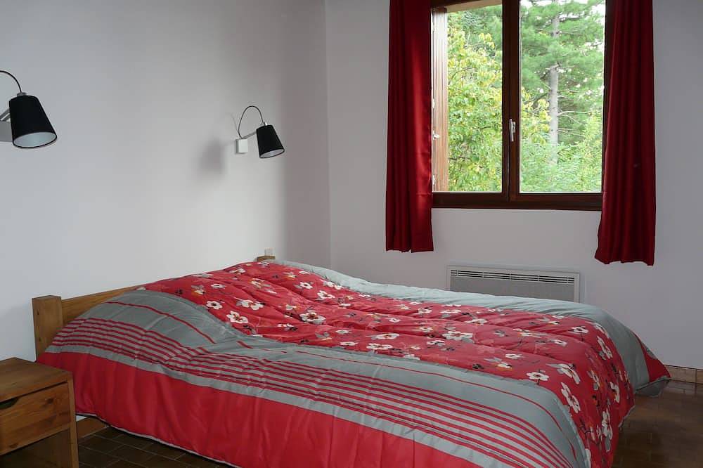 Sud Cévennes, grand gîte pour 15 personnes in Mandagout, Parc national des Cévennes