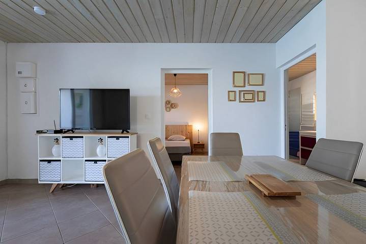 Gîte pour 6 personnes, avec piscine ainsi que jardin et terrasse sur l' Île de la Réunion - 4